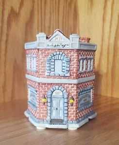 NEW Home Town America Village Collection HEILIG & MEYERS 1993 - Picture 1 of 9