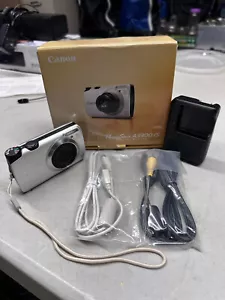 Canon powershot a3300 is 16.0mp Silver with box, battery charger, cables - Picture 1 of 2
