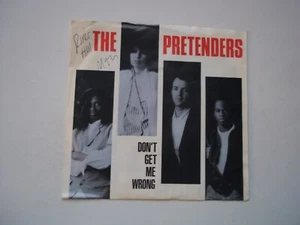 THE PRETENDERS - Don't Get Me Wrong / Dance! - 45 RPM 7" Record 1986 SIRE - Picture 1 of 6