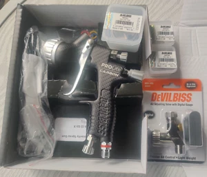 DeVilbiss 905044 PROLite Gravity Hi Efficiency Gun 1.2 1.3 1.4 ADV. HD CARBON - Foto 1 di 14