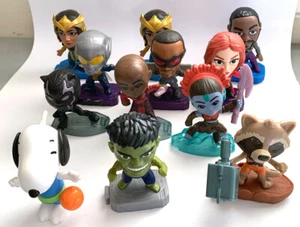 lote de 12 juguetes McDonalds Happy Food Snoopy Hulk Falcon Black Panther Wakanda ++ - Imagen 1 de 6