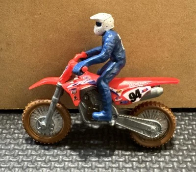 SX Supercross Ken Roczen 1:24 Scale Die-Cast Motorcycle #94 - Image 1 of 4