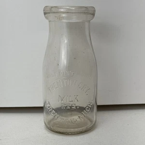 Halbes Pint Prägung Milchflasche Molkerei Trenton Schrei Milchkännchen TRENTON MICHIGAN MICH MI - Bild 1 von 14