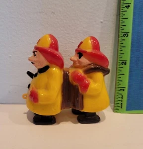Vintage Feuerwehrmänner Rampenläufer Marx Toys Hong Kong Fireman Fire man - Bild 1 von 7