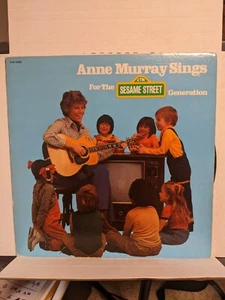 33 LP ~Anne Murray: ~Sings For The Sesame Street Generation~ 1979 (VG) - Picture 1 of 13