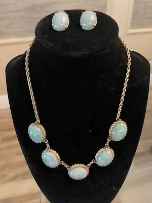 Exceptional Jadeite Green Cabochon 16" Necklace + Earring Set in 14k Gold 1.6 oz - Image 1 of 4