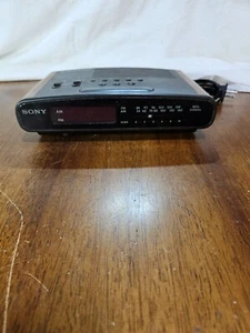 Sony Dream Machine ICF-C420 Dual Alarm AM/FM Clock Radio Wood Grain TESTED WORKS - Picture 1 of 22