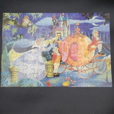 Rompecabezas Milton Bradley 4987-12 Cenicienta libro de cuentos 60 piezas edades 4-8 16"x11" Foto 1 de 4
