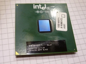 Intel Celeron 533A, SL46S, 533MHz, Sockel 370 - Bild 1 von 2