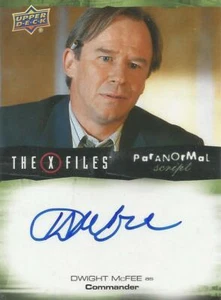 X-Files UFOs & Aliens - A-DM Dwight McFee "Commander" Autograph Card - Foto 1 di 1