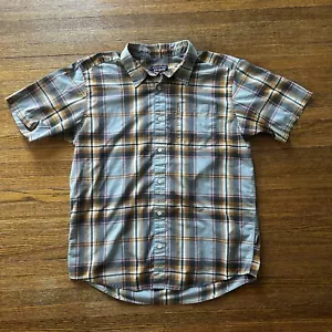Patagonia Mens M Shirt Button Up Window Pane Plaid Organic Cotton Short Sleeve - Picture 1 of 7