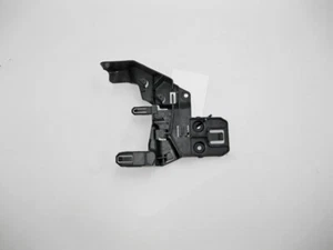 Mercedes-Benz A2137230200 Front right door lock bracket E-Class W213 - Bild 1 von 4