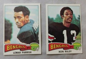 1975 Topps Cincinnati Bengals Football Card Pick one