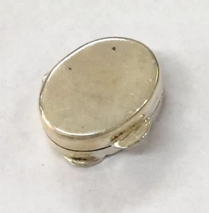 Silver Miniature Pill Pot / Oval / Hallmarked / 4.6g - Picture 1 of 8