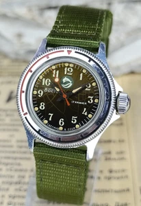 Vintage Soviet USSR Wostok VOSTOK Wostok Dolphin Amphibian mini youthful watch - Picture 1 of 21