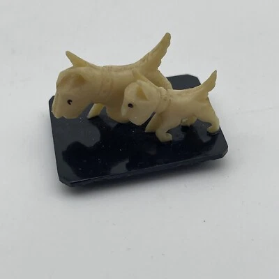 Estatuilla de celuloide vintage Scottie Dogs hecha en Japón Foto 1 de 4