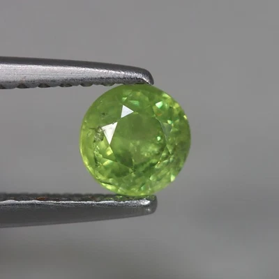 0.45 Cts_Great Loose Gemstone_100 % Natural Green Demantoid Garnet_Namibia - Image 1 of 3