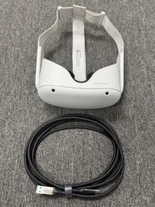 Auriculares VR todo en uno independientes Meta Quest 2 128 GB solo KW49CM con cable - Imagen 1 de 10