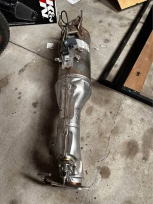 catalytic converter - Image 1 of 4