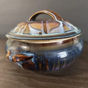 Cazuela Bill Campbell Pottery esmalte por goteo con tapa azul para hornear goteo retirado - Imagen 1 de 13