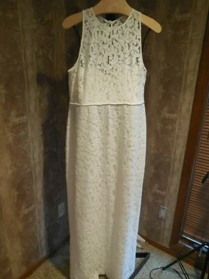 VESTIDO DE NOVIA FORMAL MISS J CREW MARFIL HOJAS ENCAJE PAMELA C3008 18 $650 Foto 1 de 4