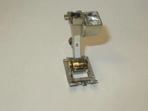 Genuine Bernina Manual Buttonhole Foot # 3 - New Style - Picture 1 of 7