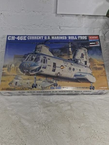 Kit Modelo Academy 1/48 CH-46E Bull Frog USMC Sellado de Fábrica - Imagen 1 de 9