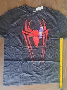 Marvel Spiderman 2XL Men's T-Shirt - Picture 1 of 4