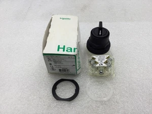 Schneider 9001SKS11BH13 2 Position Maintained Selector Switch with Black Knob - Picture 1 of 9