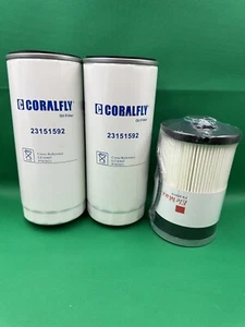 Volvo Oil Filter 23151592 (2), FS20313 Water Fuel Separator Fleetguard - Picture 1 of 8