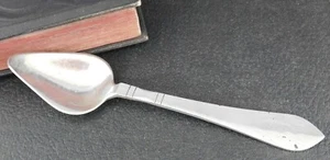 Cuchara de pomelo Georg Jensen Dinamarca 925 Esterlina Continental Triangular 5 3/4 - Imagen 1 de 7