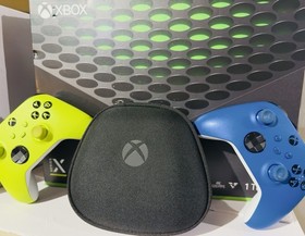 Microsoft Xbox Series X 1TB Console Gaming System Carbon Black, Elite Controller