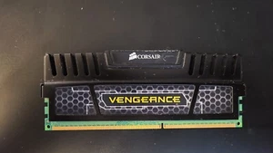 (2x) DDR3 8GB (2x4) 1600 MHz 9-9-9-24 1.50v  - Picture 1 of 2