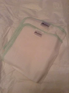 Liz Earle 2 Pure Cotton Muslin Cloths - ** Brand New ** - Picture 1 of 4