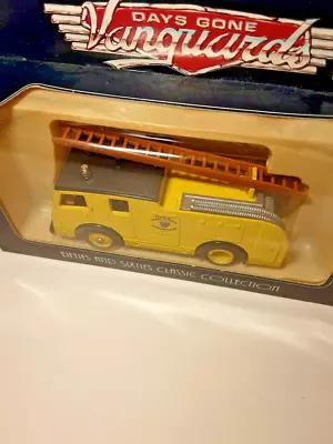 Days Gone Vanguards 1955 Dennis F8 Firetruck West Sussex 50s & 60s classics Cc3 - Image 1 of 4