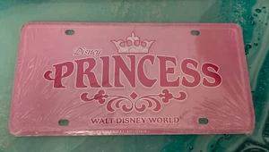 Walt Disney World Disney Prinzessin Krone Metall Nummernschild versiegelt - Bild 1 von 2