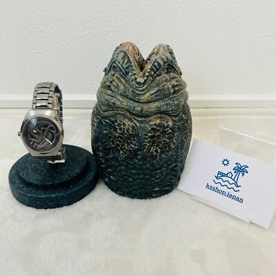 GIGER ALIEN Fossil Watch Resin Egg Display JAPANESE EXCLUSIVE LTD Ed Used - Image 1 of 4