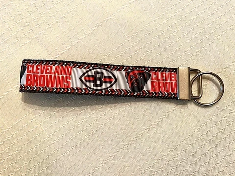 CLEVELAND BROWNS KEYCHAIN WRISTLET BROWN/ORANGE RIBBON KEY FOB Handmade Free Shp Cover