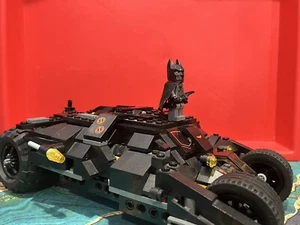 Lego Batman Tumbler 7888 w/ Batman - RETIRED SET - Picture 1 of 4