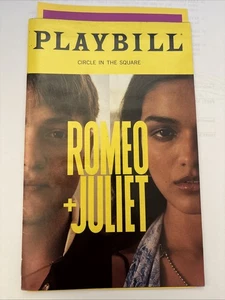 Broadway Playbill - Cerchio "Romeo + Giulietta" nel Teatro Piazza (gennaio 2025) - Foto 1 di 5
