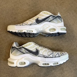 Nike Air Max Plus ‚La Requin White‘ Herren Sneaker Größe 12  - Bild 1 von 6