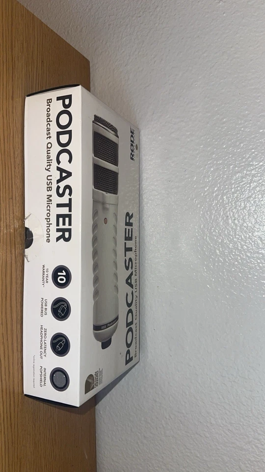 Rode Podcaster Broadcast Vocal Dynamic Microphone - Image 1 of 4