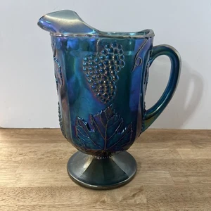Vintage Indiana Glas blau Karneval Ernte Traubenmuster, Wasserkrug - Bild 1 von 6