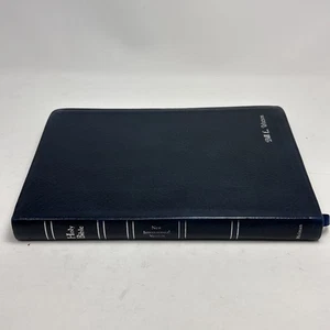 Holy Bible NIV  Ultra  Thin Reference Indexed 1984 Holman Navy Genuine Leather - Imagen 1 de 18