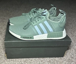 adidas Men’s Sneakers NMD R1 (BY9692) TRACE GREEN Lace-Up Size 8 NIB - Picture 1 of 17