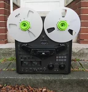 Akai Nab Adattatore PREMIUM Coppia Set Green Revox Pioneer Teac Riproduzione 3D NUOVO - Foto 1 di 6