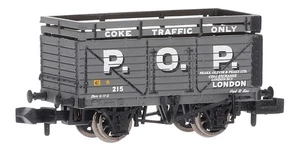 377-175A Graham Farish N Gauge 7 Plank Wagon with Coke Rail 'P.O.P.' (Pre-Owned) - Picture 1 of 1