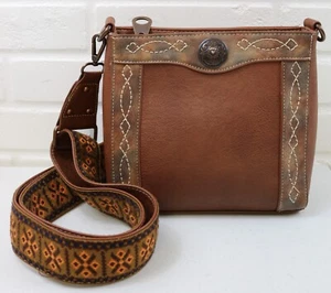 Blazin Roxx Western Womens Handbag Purse Ivy Crossbody Concealed Tan N7511408 - Picture 1 of 10