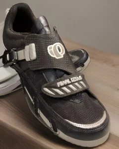 Pearl Izumi Sz 8 Cycling Shoes Womens Sz 9.5 - Picture 1 of 9