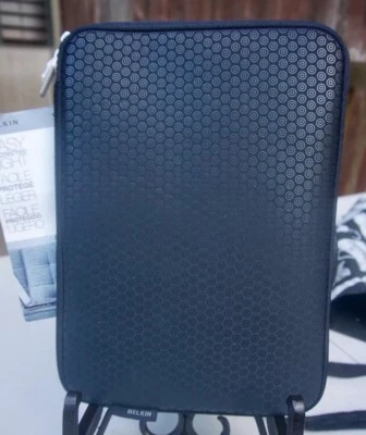 Funda de neopreno Belkin Portfolio para tablet Kindle iPad círculos negros Foto 1 de 4
